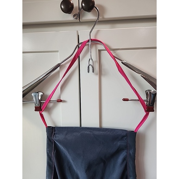 Tupperware Apron‎ - Picture 3 of 4